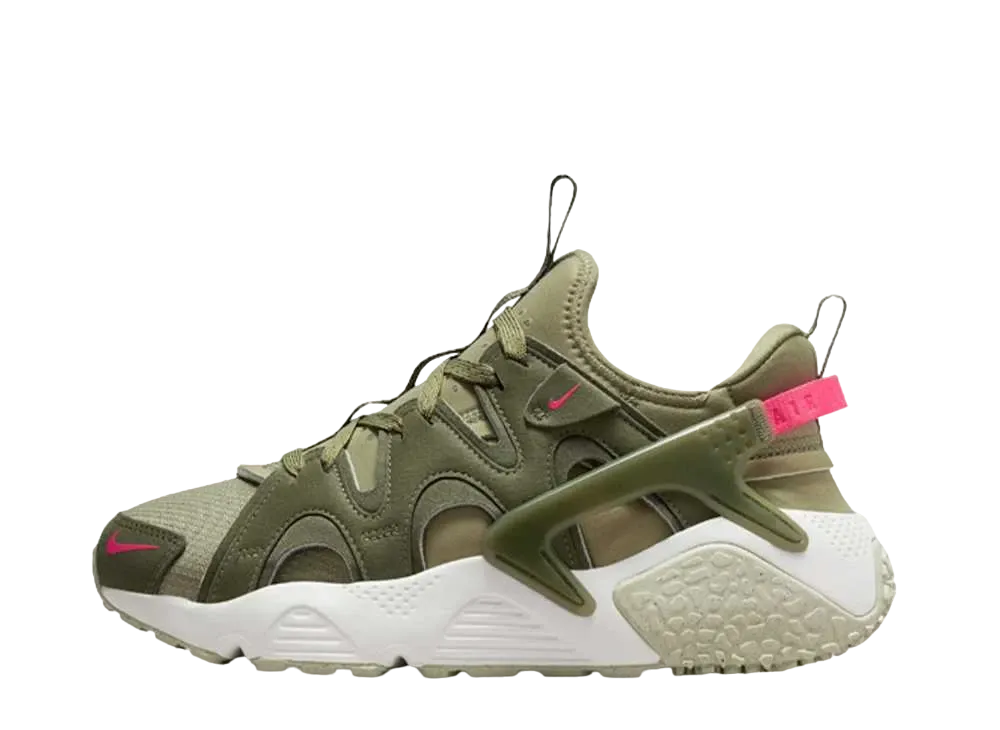 ナイキ ウィメンズ エアハラチ クラフト "ミディアムオリーブ/ニュートラルオリーブ/ハイパーピンク"