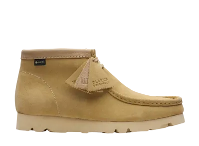 クラークス ワラビー ブーツ ゴアテックス "メープルスウェード"