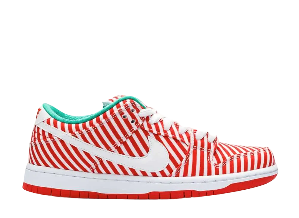 Nike SB Dunk Low "Candy Cane"