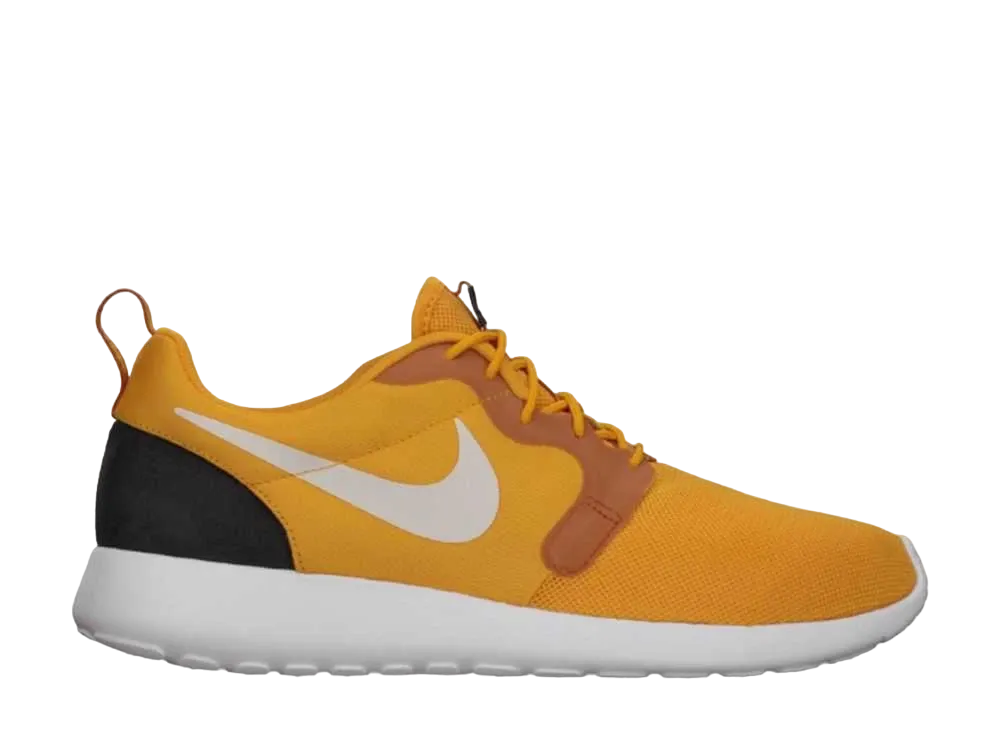 ナイキ ローシ ラン ハイパーフューズ "キンカン"