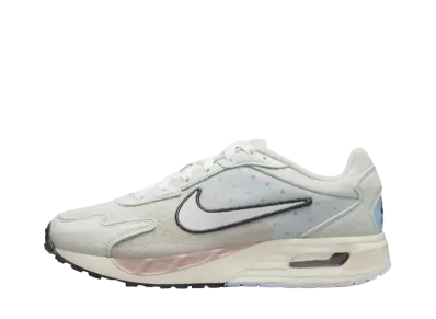 Nike Women's Air Max Solo "Light Silver/Summit White"