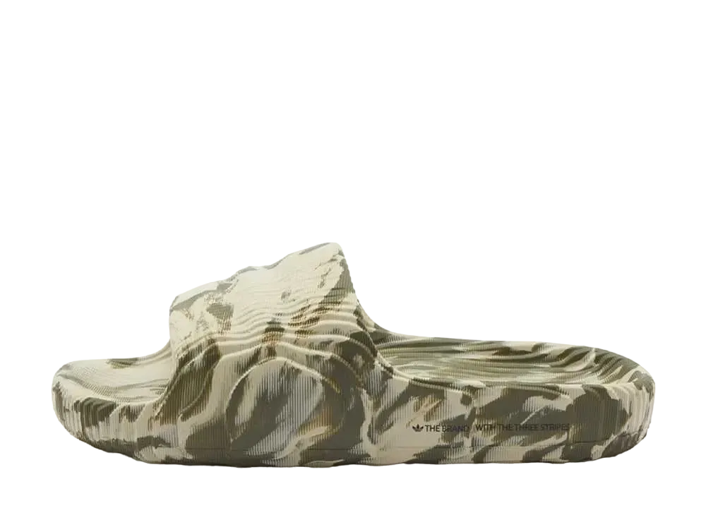 アディダス オリジナルス アディレッタ 22 "ベージュ/オリーブ/コアブラック"