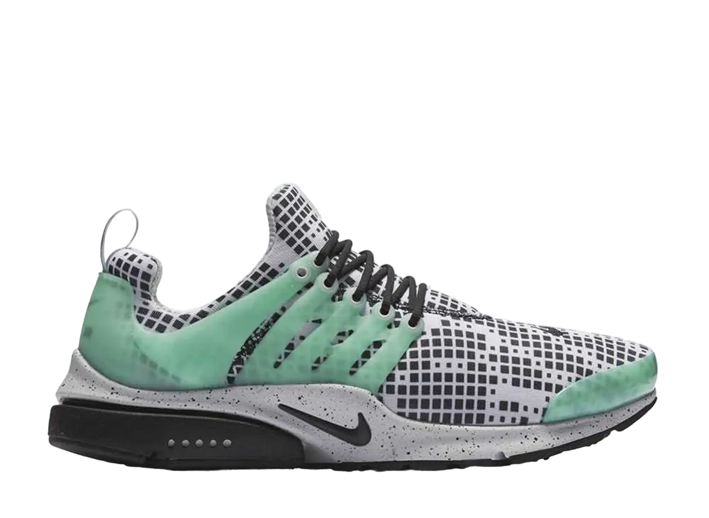 ナイキ エアプレスト "ブラック/ホワイト/グリーン"