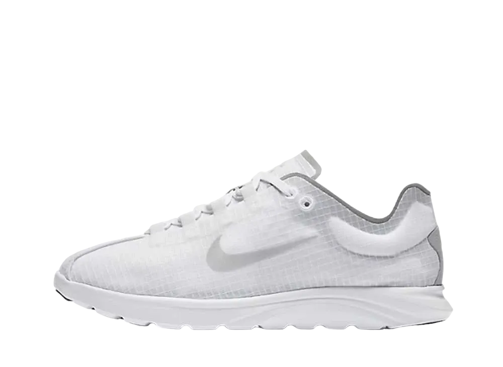 ナイキ ウィメンズ メイフライ ライト SI "ホワイト/リフレクトシルバー"