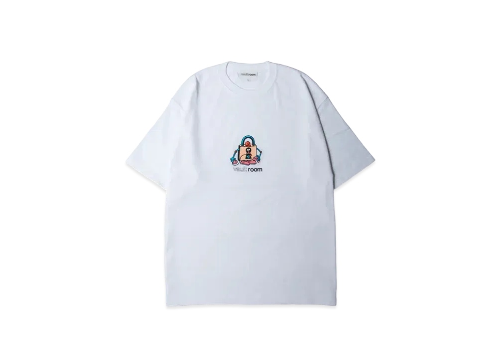 vaultroom LOGO TEE /白/新品/未使用/ステッカー付き/ ZETA DIVISION x vaultroom LOGO TEE / WHT – VAULTROOM