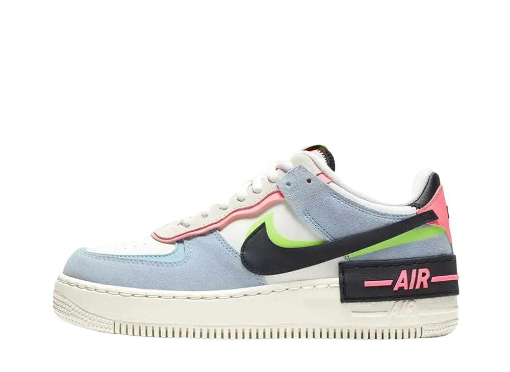 NIKEジョーダンスニーカー未使用 Nike Women's Air Force 1 Low Shadow 