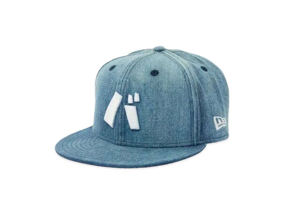 NEW ERA x BANANAMAN BA Denim Cap "Light Blue"