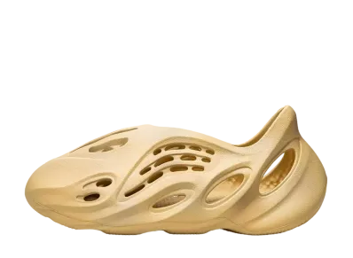 adidas YEEZY Foam Runner "Desert Sand"