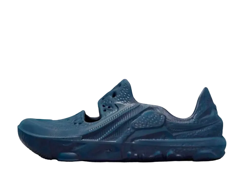 Nike ISPA Universal "Midnight Navy"