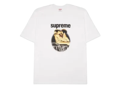 Supreme Kiss Tee "White"