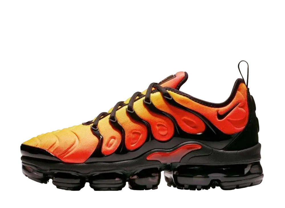 Nike Air Vapormax Plus "Black/Total Orange"
