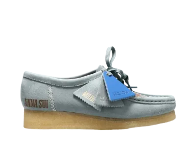 ANNA SUI × atmos × Clarks Women's Wallabee Maple Suede