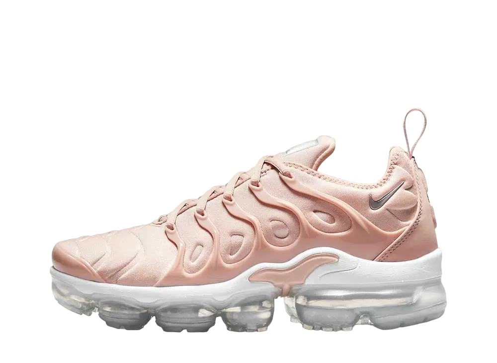 Nike Women's Air Vapormax Plus "Pink Oxford/Metallic Silver"