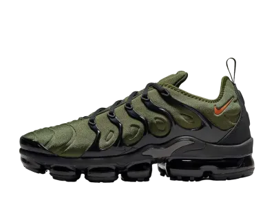 Nike Air Vapormax Plus "Rough Green/Dark Russet/Black"