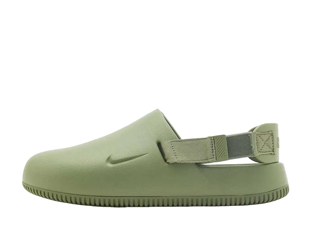 ナイキ カーム ミュール "オイルグリーン"