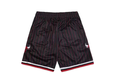 Mitchell&Ness NBA ALTERNATE SWINGMAN SHORTS BULLS 96-97 "BLACK"