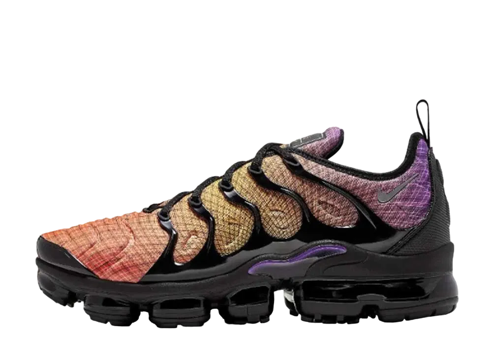 ナイキ エアヴェイパーマックス プラス "ブライトクリムゾン/リフレクトシルバー"