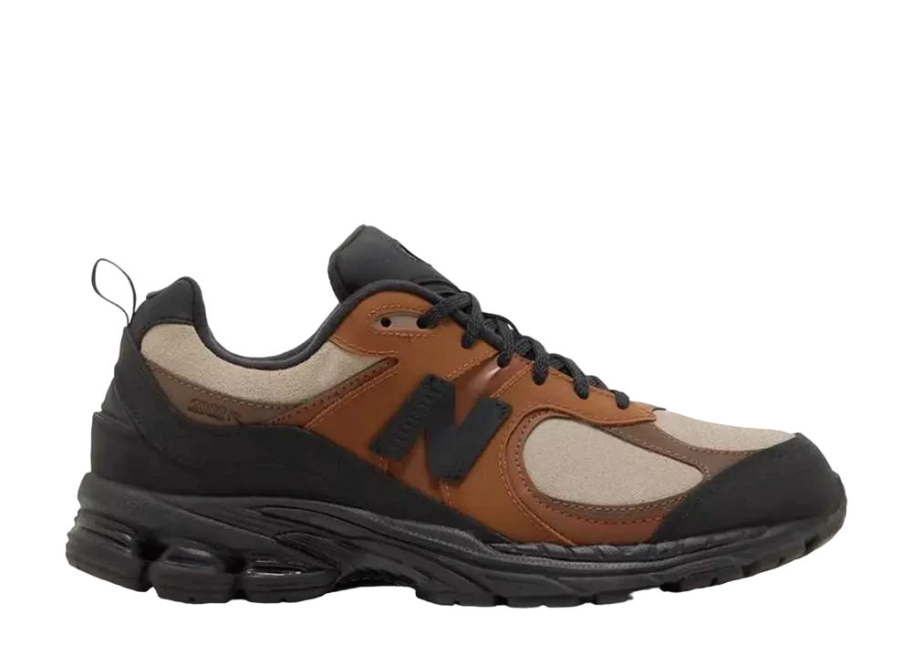 The Basement × New Balance 2002R "Earth Brown"