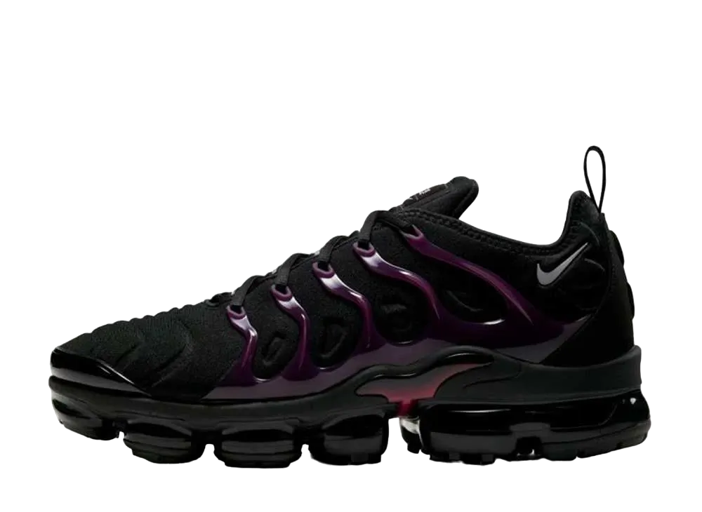 ナイキ エアヴェイパーマックス プラス "ブラック/リフレクトシルバー/ノーブルレッド"