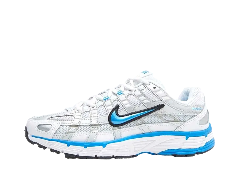 ナイキ ウィメンズ P-6000 "ホワイト/フォトブルー/メタリックプラチナム"