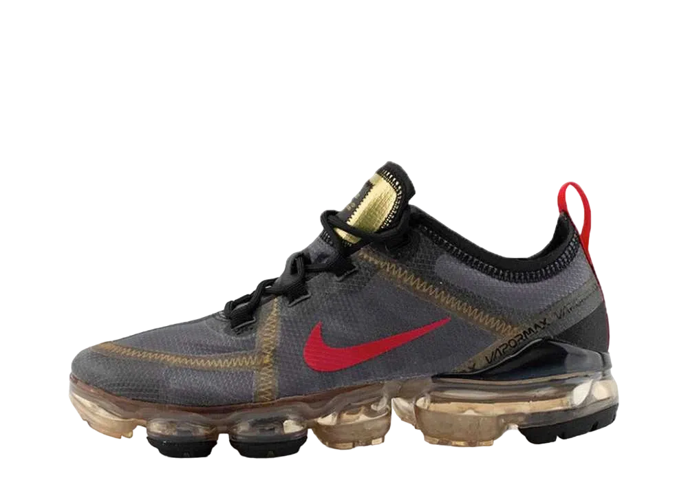 ナイキ ウィメンズ エアヴェイパーマックス2019 "ブラック/メタリックゴールド"