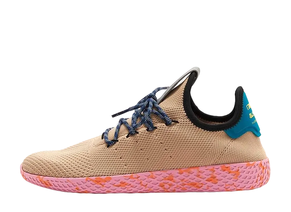 ファレル・ウィリアムス × アディダス オリジナルス テニスフー "タン"