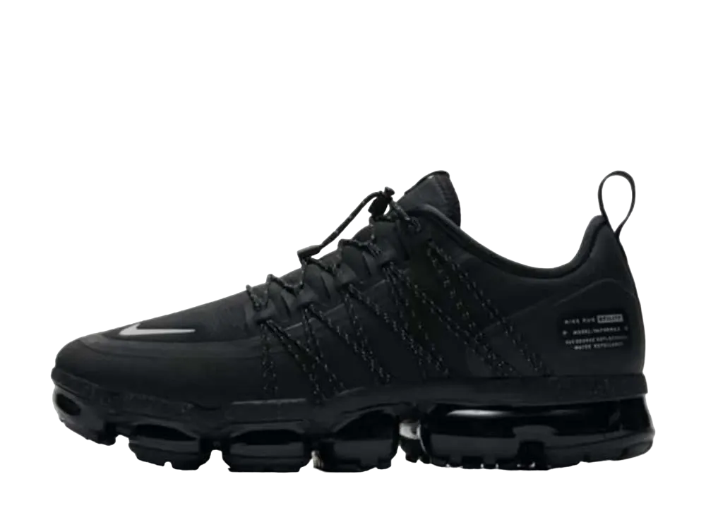 ナイキ エアヴェイパーマックス ラン ユーティリティ "ブラック/リフレクトシルバー"