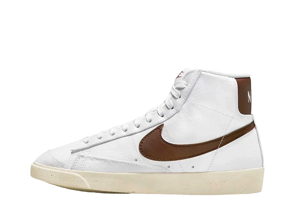 ナイキ ウィメンズ ブレーザー ミッド '77 ネクストネイチャー "ホワイト/カカオワオ/セイル/ブラック"