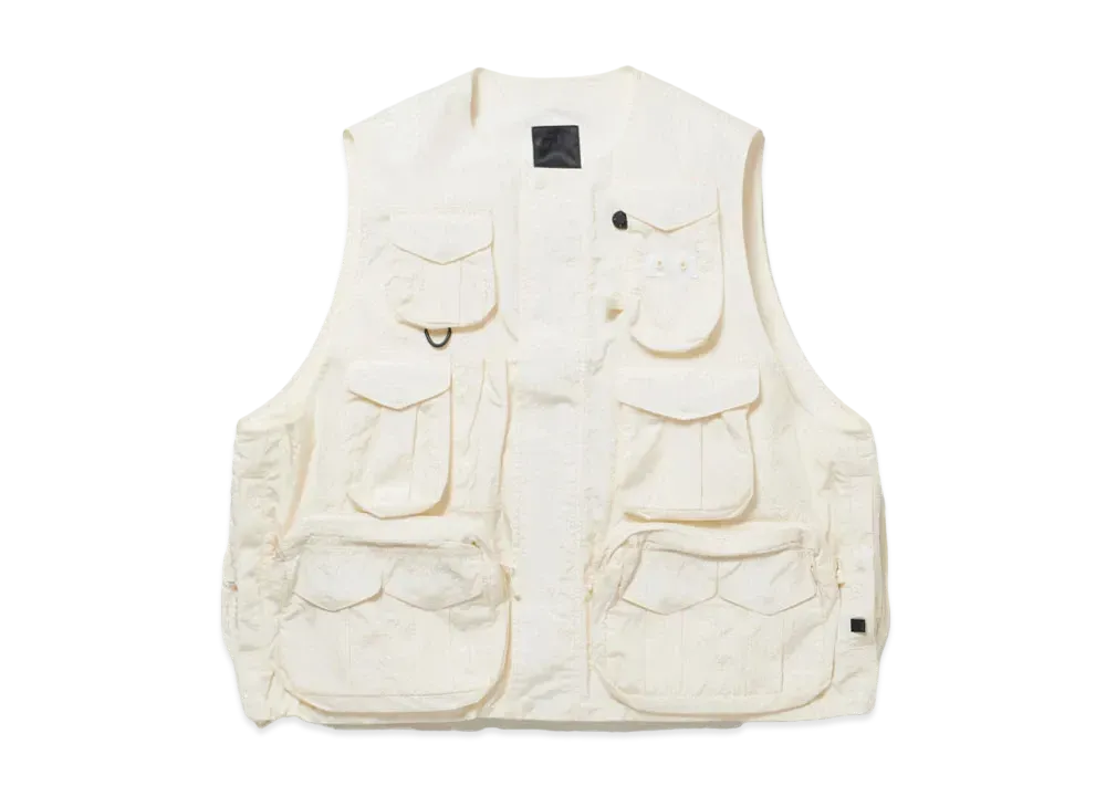 DAIWA PIER39 Tech Skiing Over Vest "Off White"