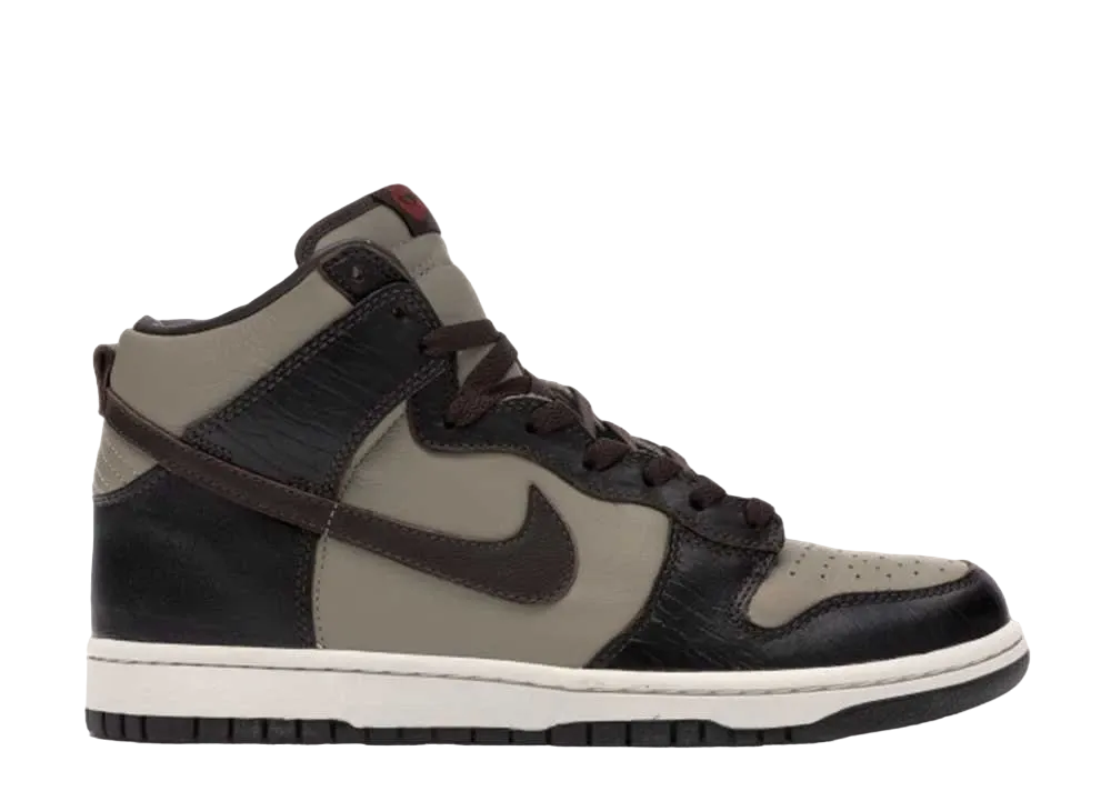 ナイキ ダンク ハイ プレミアム "カーキ/バロックブラウン/ライトボーン"
