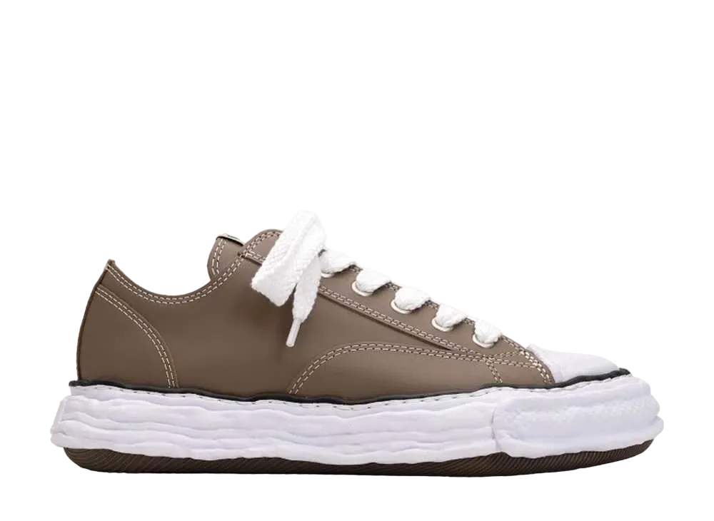 メゾンミハラヤスヒロ ピーターソン23 OG ソール レザー ロートップ スニーカー "ブラウン" (A11FW704)