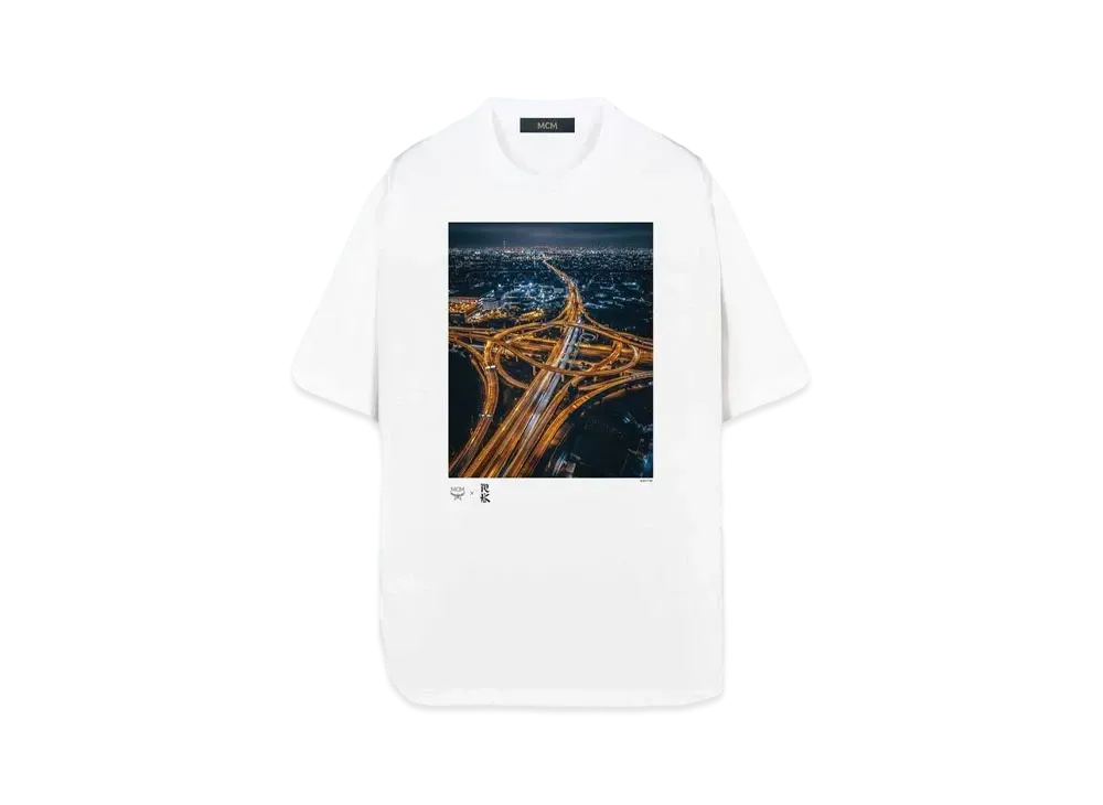 RK x MCM UNISEX SPECIALSELECTION SOUVENIR T-SHIRT "WHITE1"