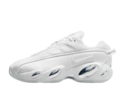 ノクタ × ナイキ グライド "トリプルホワイト"