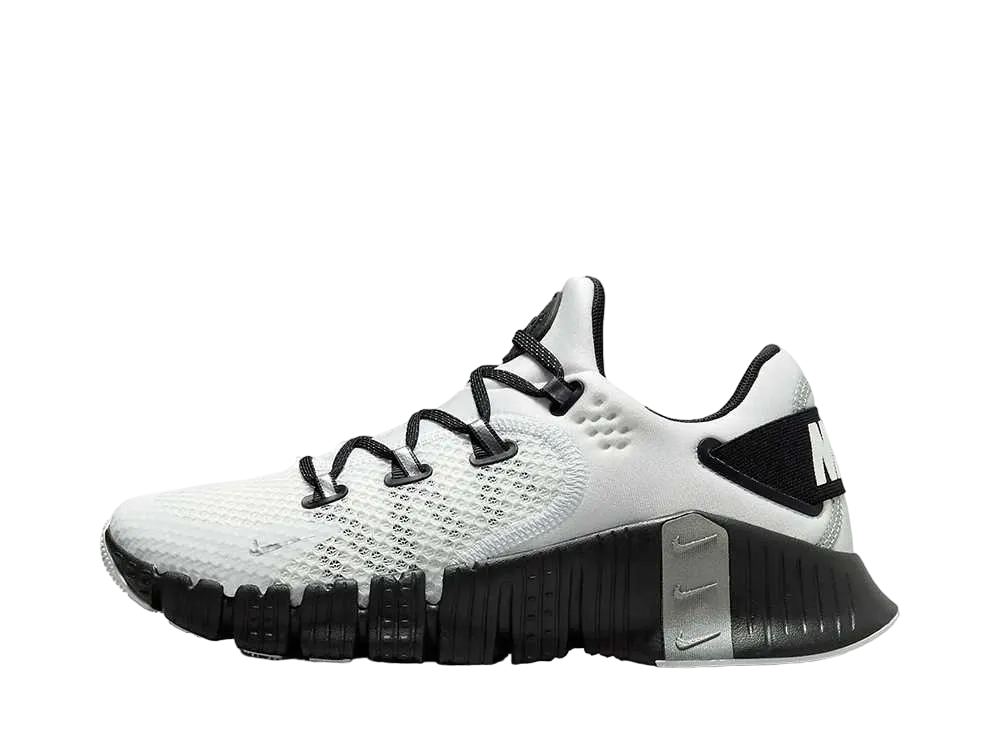 ナイキ ウィメンズ フリー メトコン4 PRM "ホワイト/マルチカラー/ブラック"