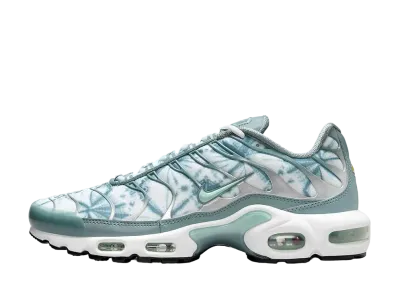 Nike Air Max Plus "Waterway/White/Subway/Fiberglass"