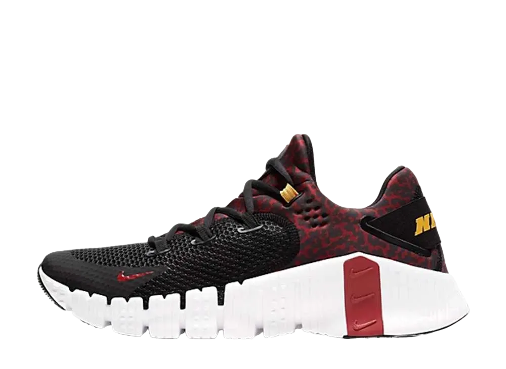 ナイキ フリー メトコン4 "ブラック/ダークカイエン/ホワイト"