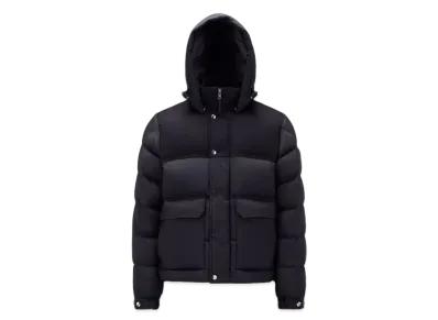 MONCLER Mussala Short Down Jacket "Night Blue"
