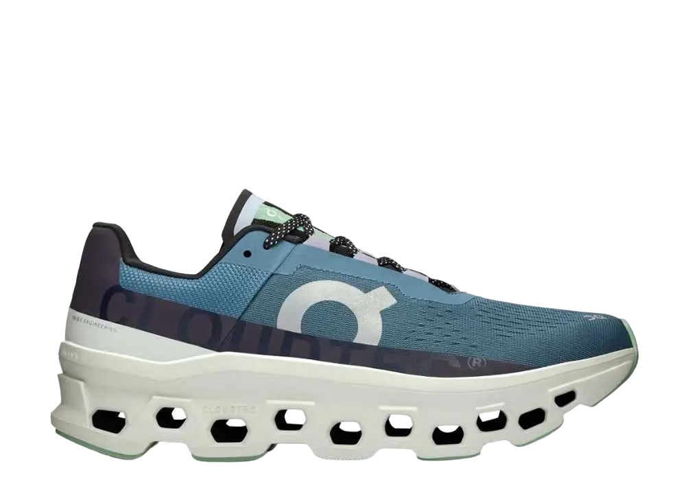 On Cloudmonster "Dust/Vapor"