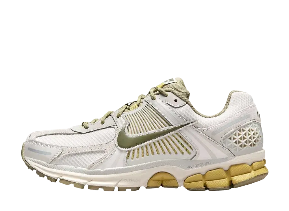 Nike Zoom Vomero 5 "Light Bone and Phantom"
