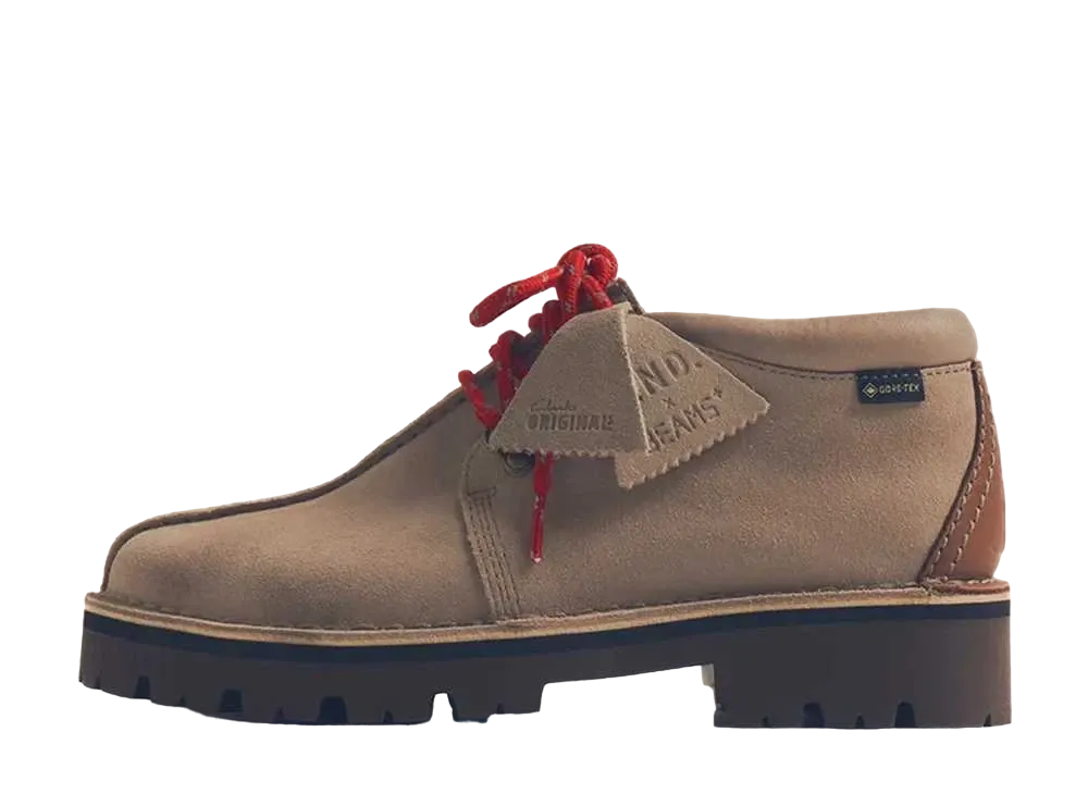 END. × BEAMS PLUS × Clarks Trek Hike GORE-TEX "Light Grey"