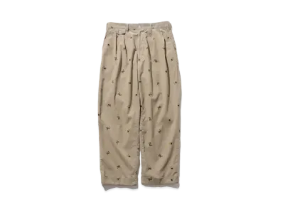 END. x Clarks Originals x BEAMS PLUS 2 Pleats Trousers Ski Trek Man Print "Light Grey"