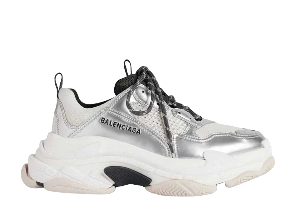 バレンシアガ トリプルS スニーカー "ブラック/ホワイト/シルバー"