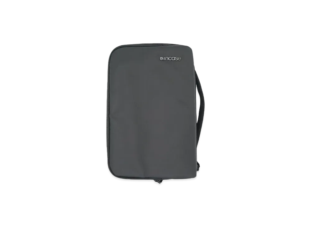 Incase A.R.C Accessory Organizer "BLACK"