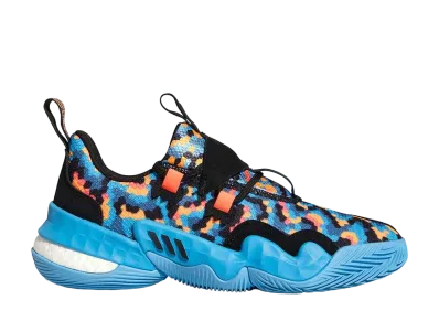 アディダス トレイヤング1 "コアブラック/スカイラッシュ"