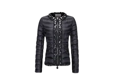 MONCLER Velue Down Jacket "Black"
