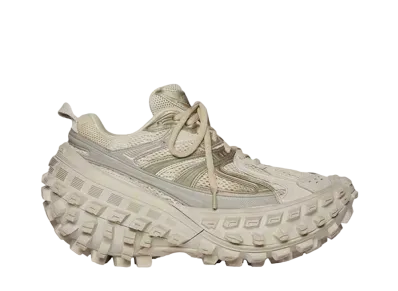 バレンシアガ ウィメンズ バウンサー (ディフェンダー) スニーカー "ベージュ"