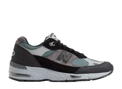 New Balance 991 Urban Winter "Black/Turbulence"
