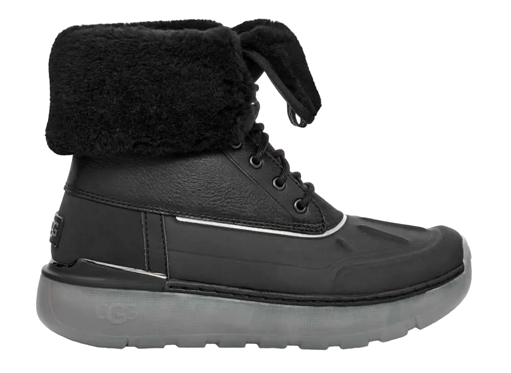 アグ シティ ビュート "ブラック"