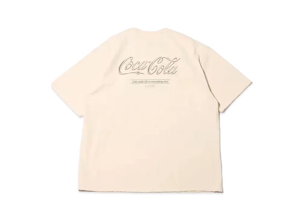 Coca-Cola x atmos Metallic Logo T-shirts "Ivory"