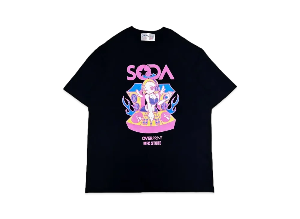 MFC STORE x over print x DJ SODA Ver. 3Saki S/S Tee "Black/Pink"